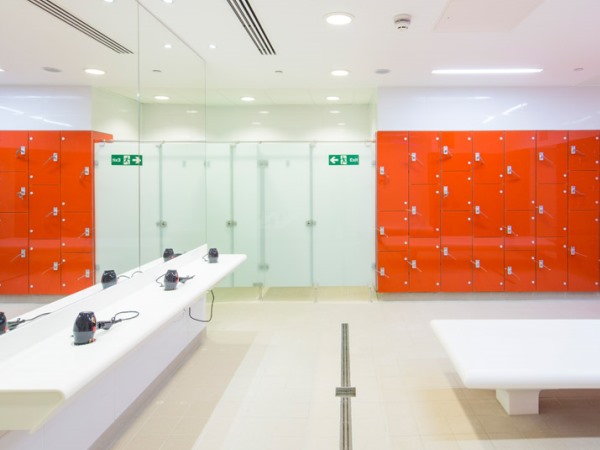 Marathon Glass Lockers Wet